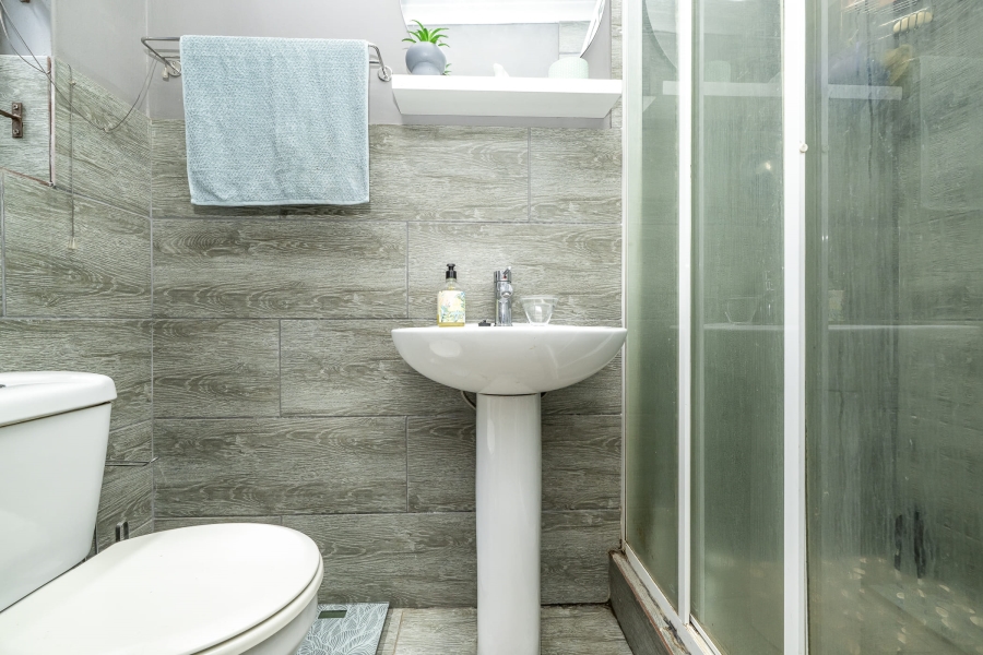 3 Bedroom Property for Sale in Viking Village Western Cape